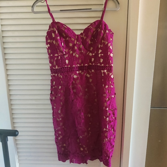 Lulus Giovanni Magenta Lace Sleeveless Sheath - Picture 3 of 5